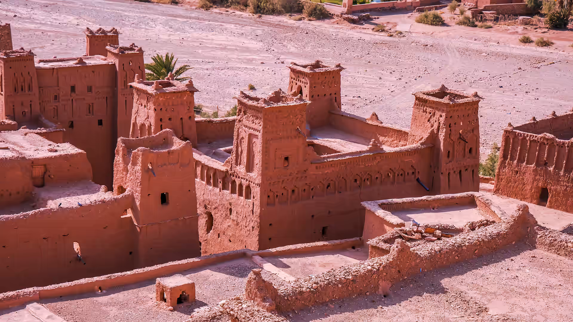Detalle de las kasbahs y terrazas del ksar de Ait Ben Haddou