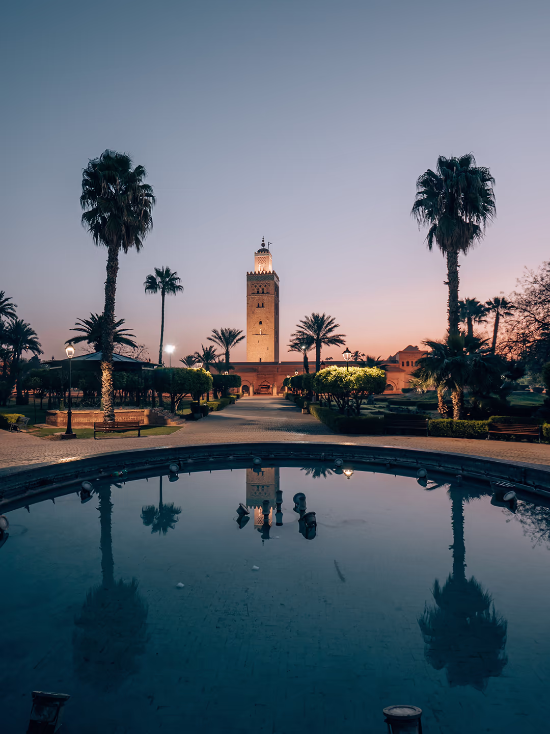 Mezquita Koutoubia de Marrakech con la luz del amanecer